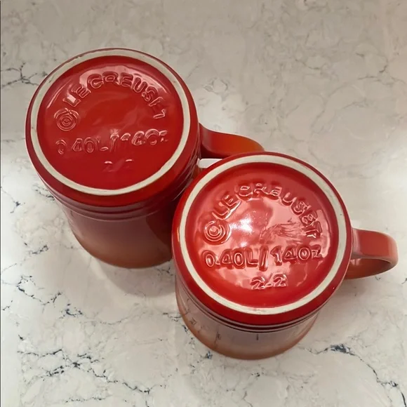 Le Creuset Orange Bat 🦇 motif  Mug Set of two 14 ounces each - Picture 4 of 5